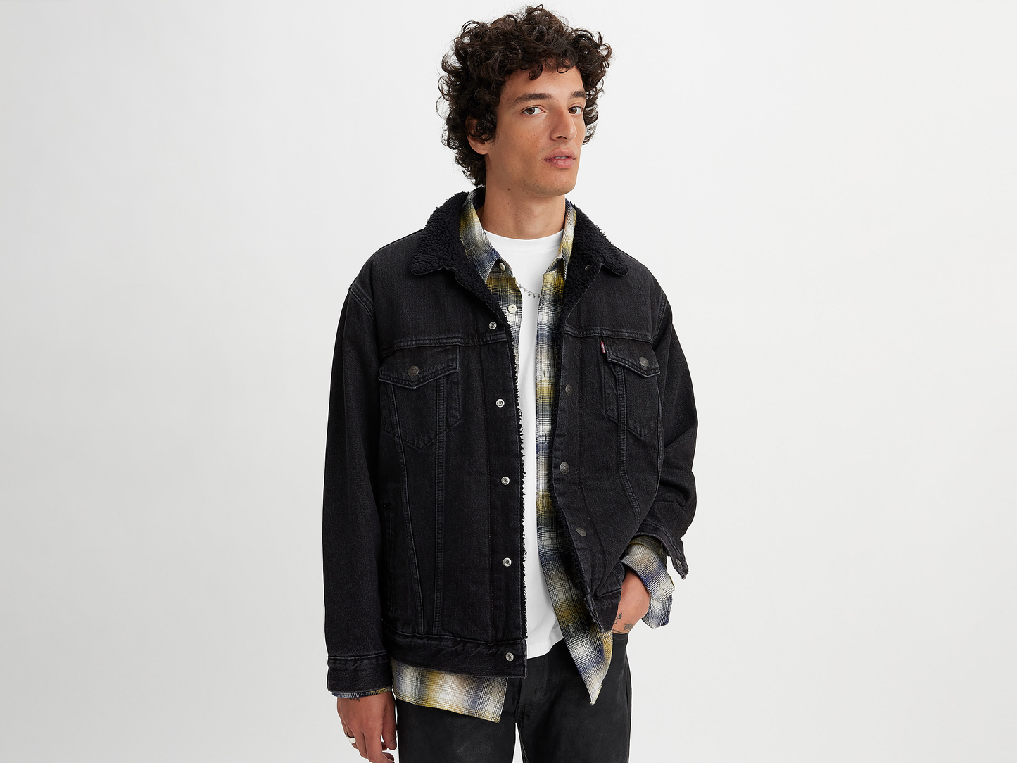 Levi's® Men's Relaxed Fit Sherpa Trucker Jacket