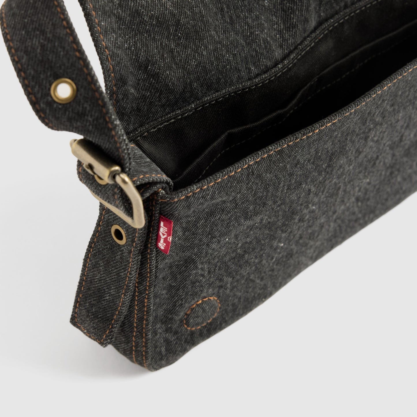 Levi's® Women's Brannan Shoulder Bag
