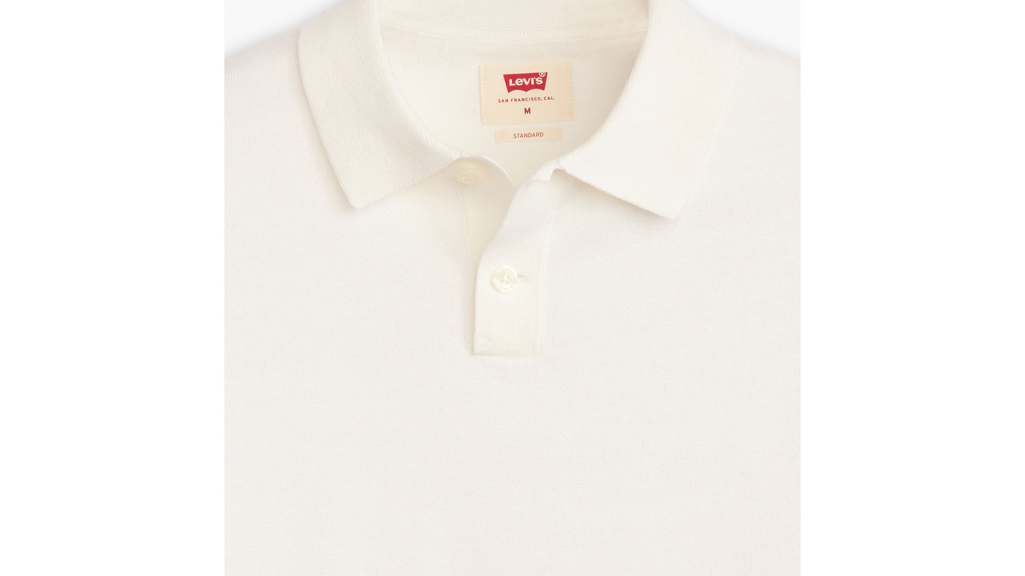 Close-up front shot of Levi’s white polo collar with two-button placket