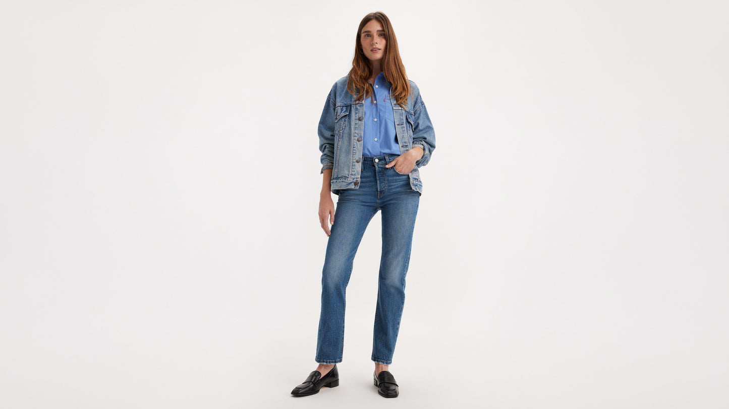 Levi’s Women’s 501 Original Jeans, On‑Model Angled Front View