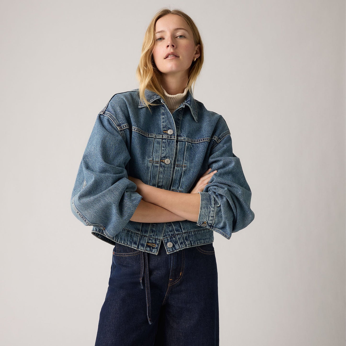 Levi's® Women's Balloon Sleeve Trucker Jacket