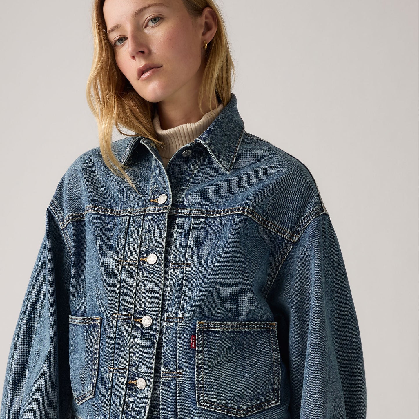 Levi's® Women's Balloon Sleeve Trucker Jacket