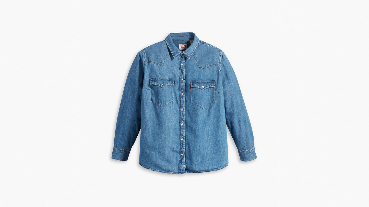 Flat lay of blue Levi's plus size western shirt for women