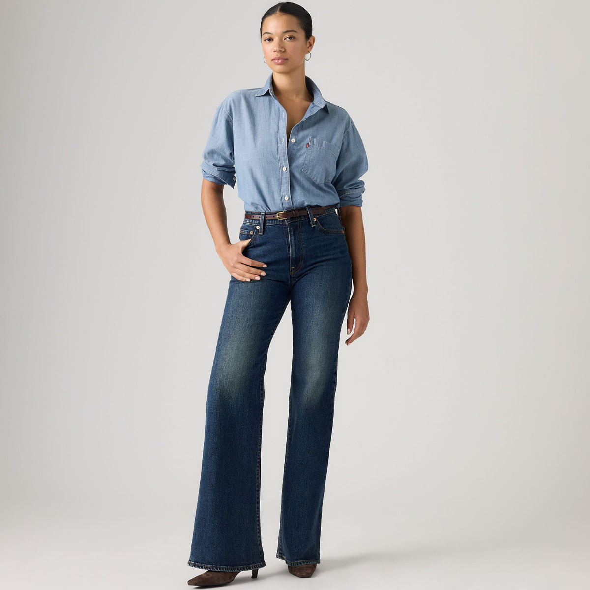 Levi's® Women's Ribcage Flare Jeans SCL