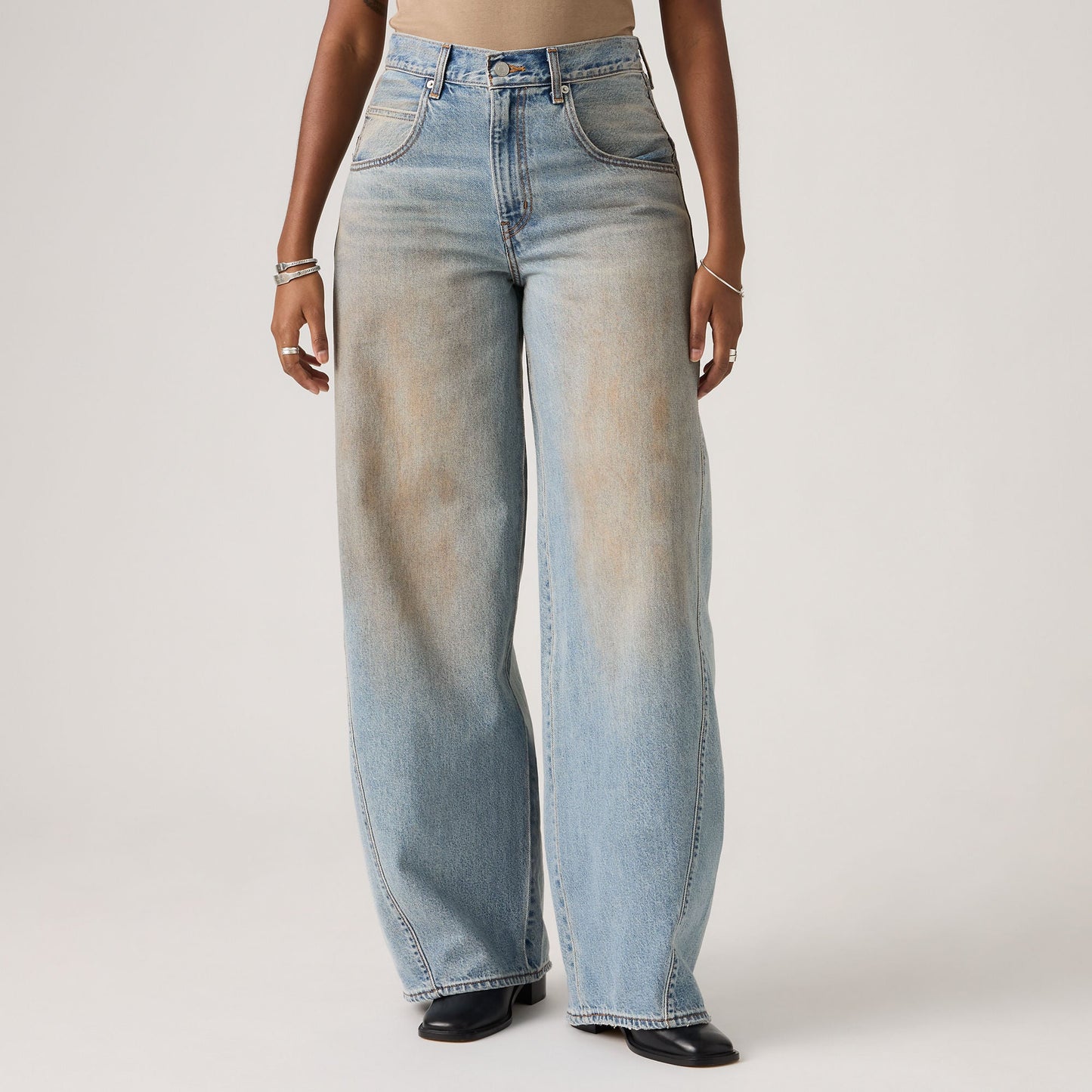 Levi's® Women's Super Baggy Barrel Jeans
