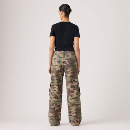 Thumbnail 2 - Levi's® Women's Superlow Loose Cargos - 005FX0005