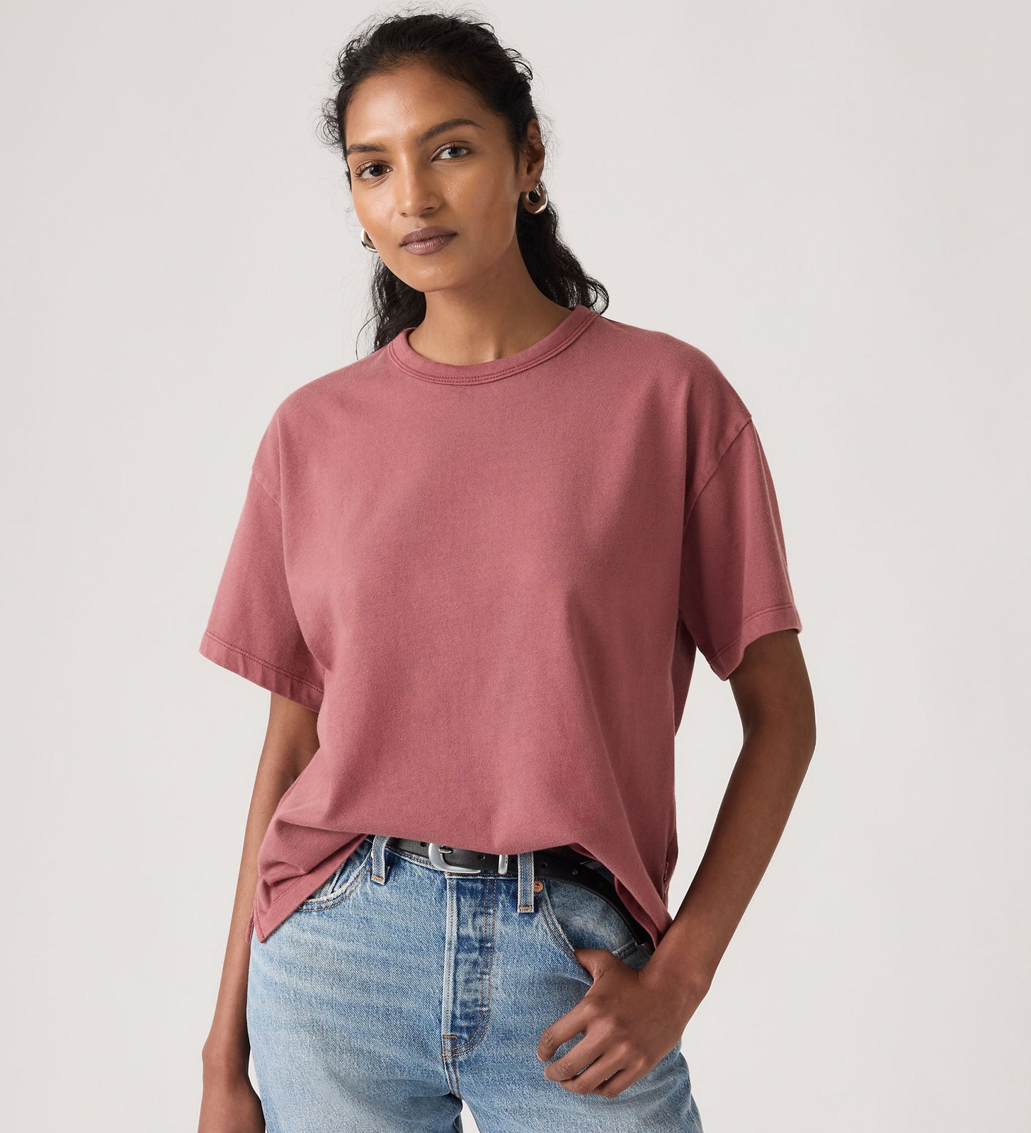Main 3 - Levi's® Women's Vintage Short-Sleeve Tee - 005IX0002