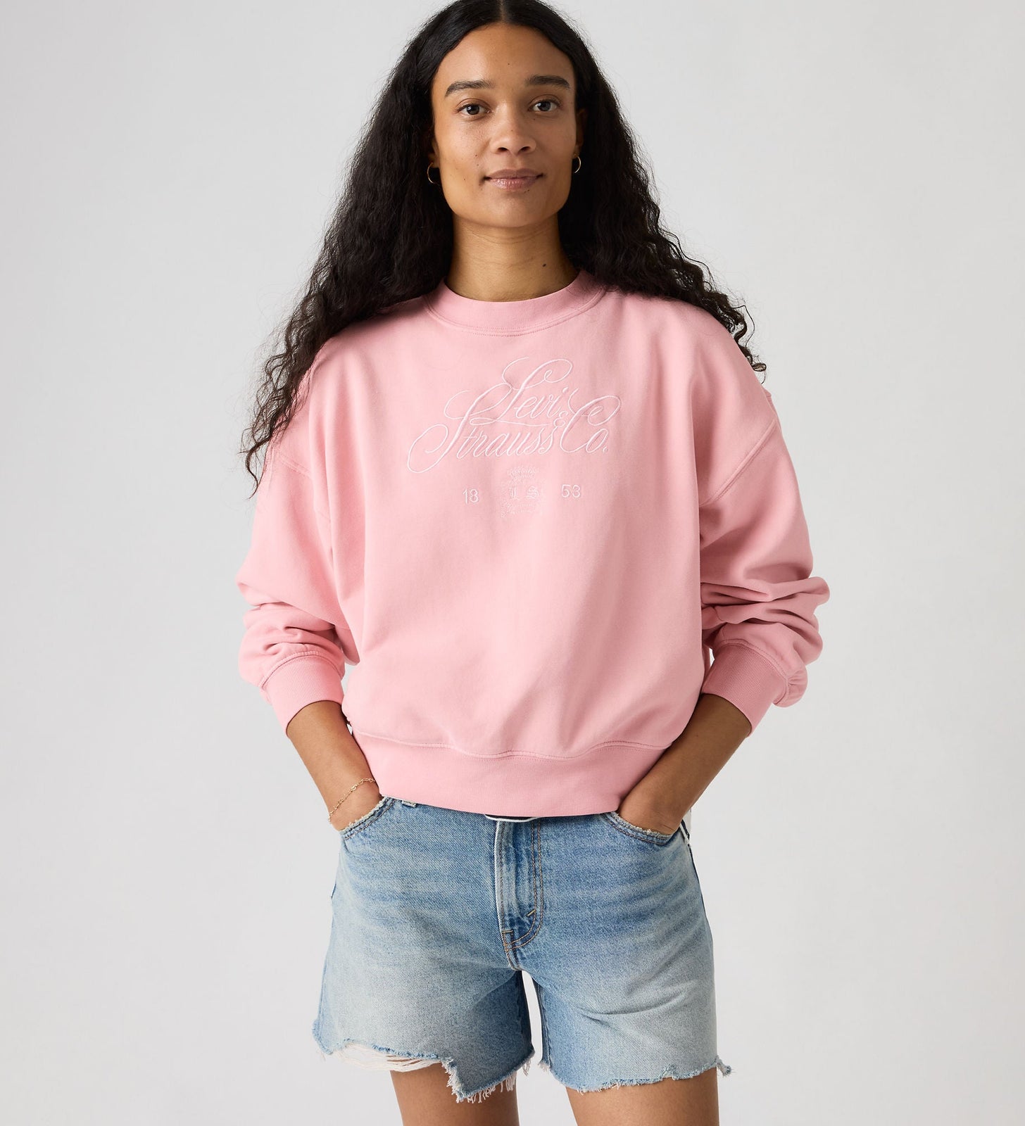 Main 3 - Levi's® Women's Graphic Vintage Boxy Sweatshirt - 005OZ0014