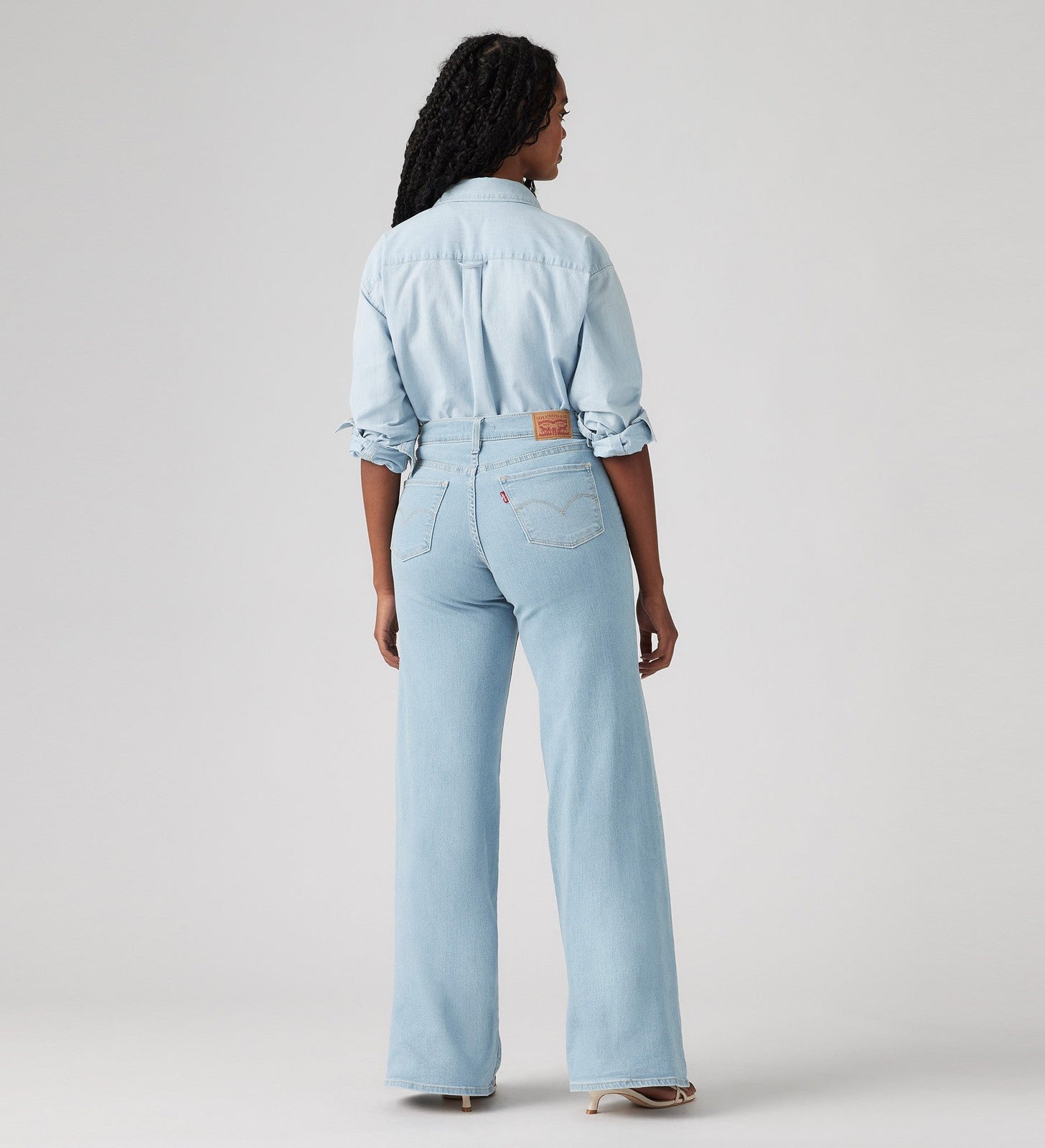 Main 2 - Levi's® Women's 318 Shaping Wide Leg Jeans - 001PZ0004
