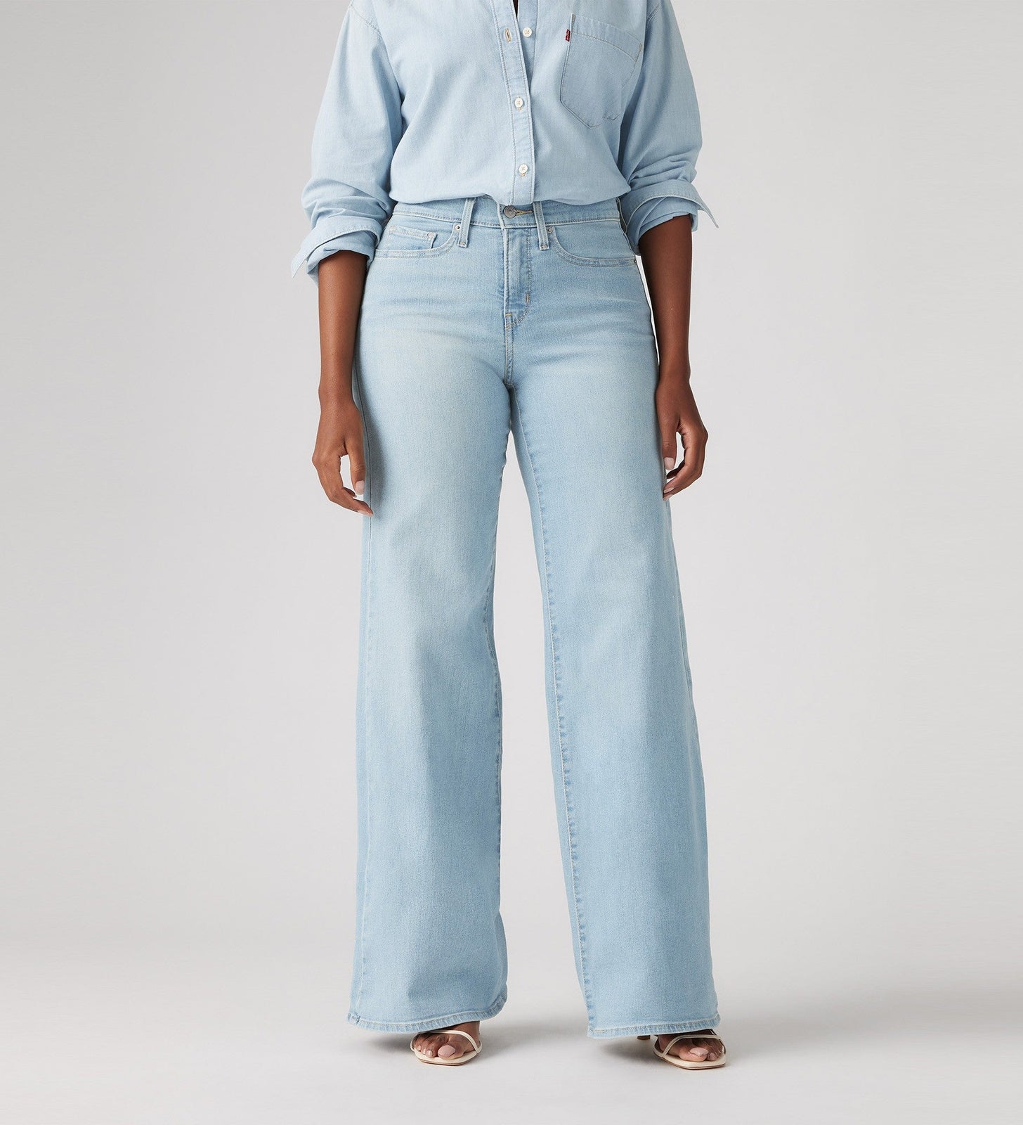 Main 5 - Levi's® Women's 318 Shaping Wide Leg Jeans - 001PZ0004