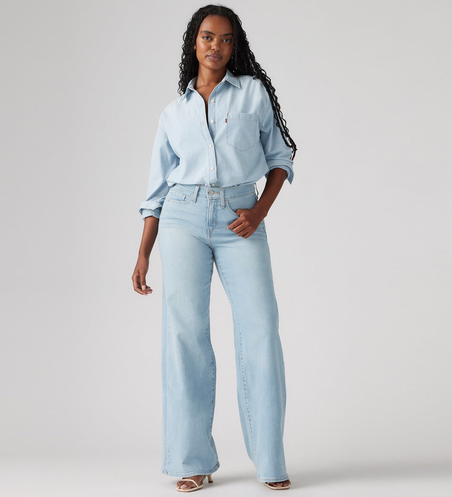 Main 1 - Levi's® Women's 318 Shaping Wide Leg Jeans - 001PZ0004