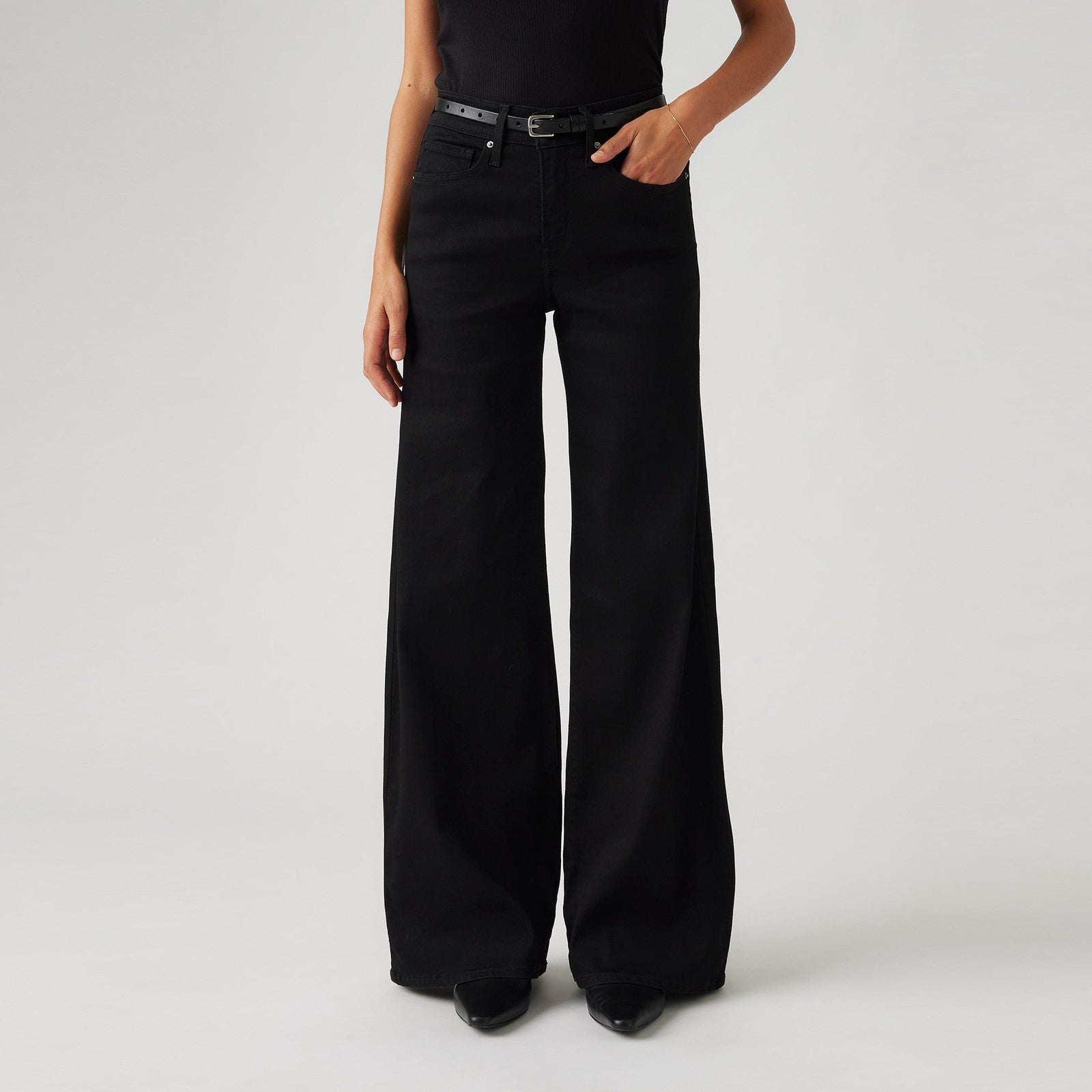 Main 5 - Levi's® Women's 318 Shaping Wide Leg Jeans - 001PZ0005