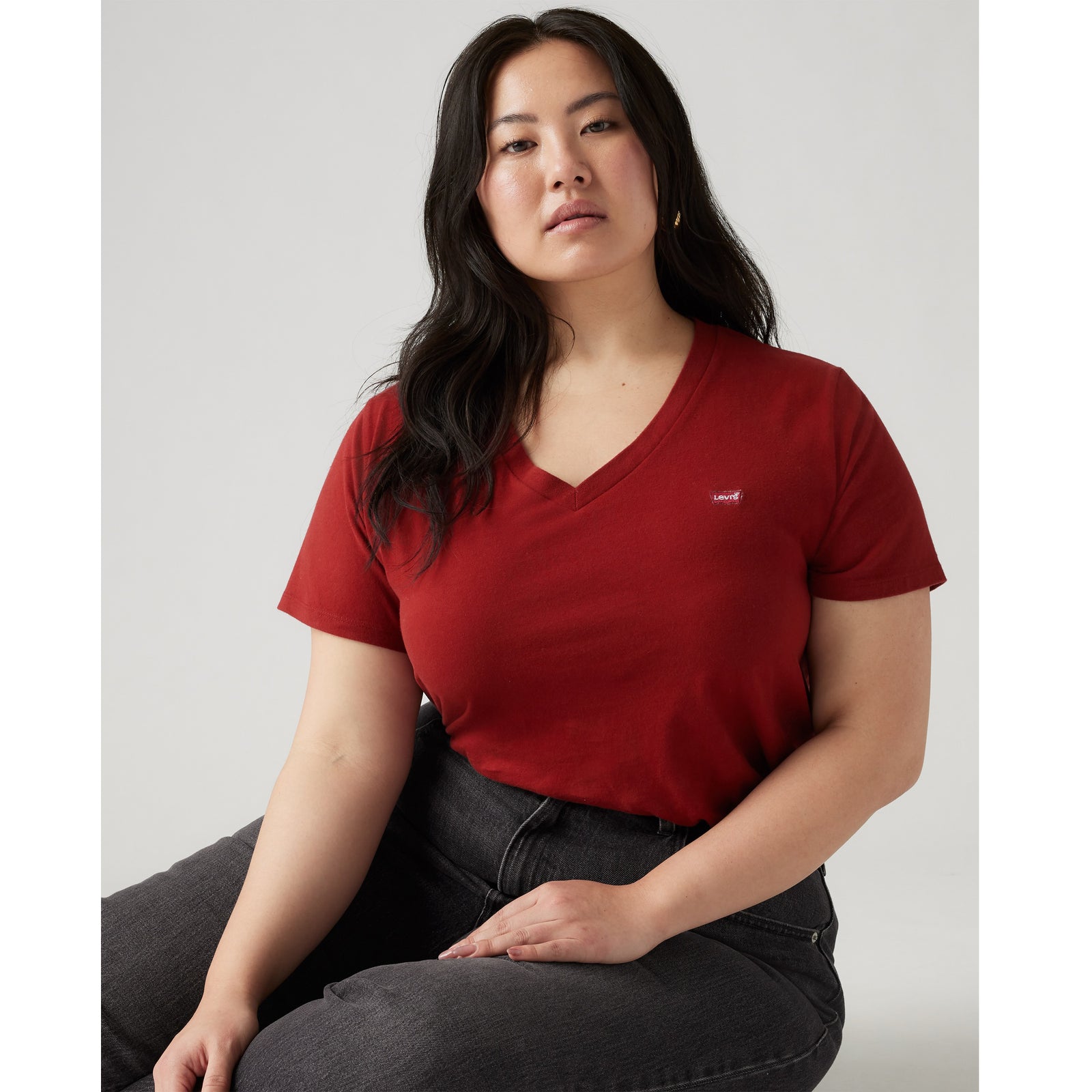 Main 1 - Levi's® Women's V-Neck T-Shirt (Plus Size) SCL - 