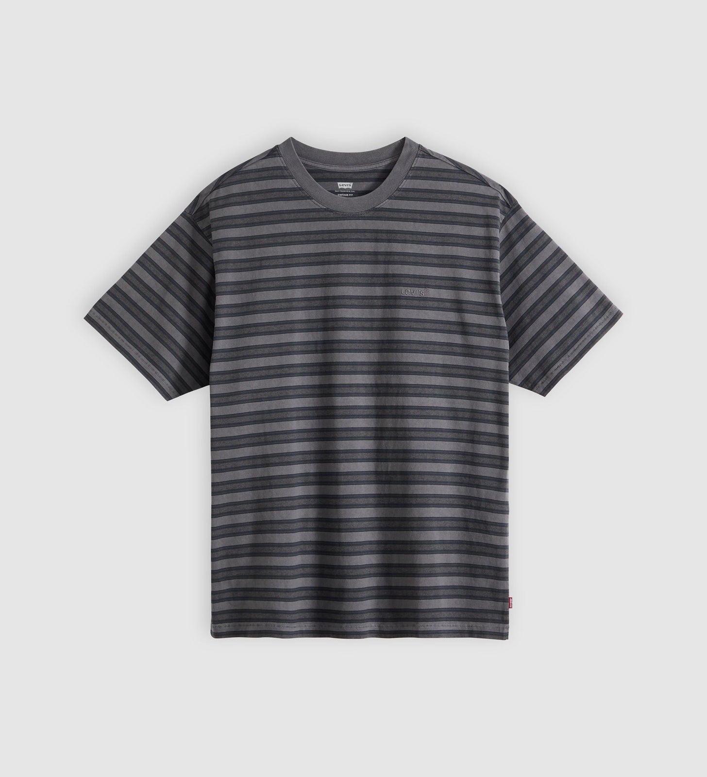 Main 5 - Levi's® Men's Red Tab Vintage T-Shirt - A06370191