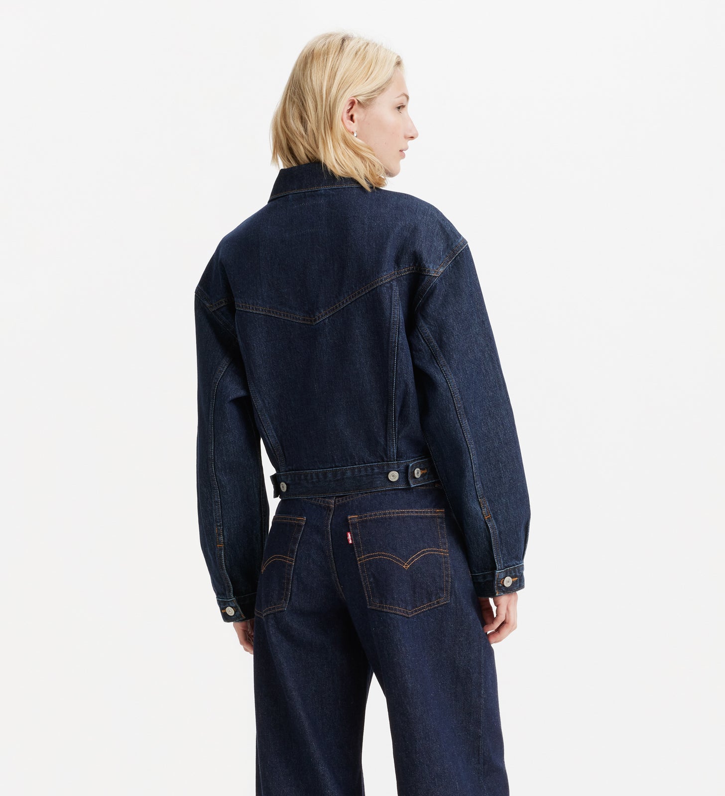 Main 2 - Levi's® Women's Shrunken '90s Trucker Jacket - A91550000