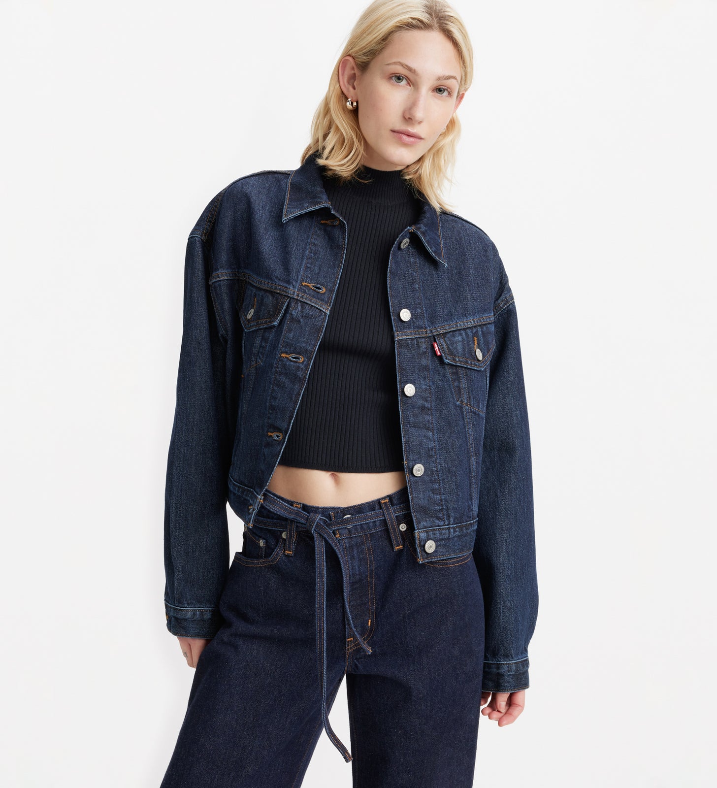 Main 3 - Levi's® Women's Shrunken '90s Trucker Jacket - A91550000