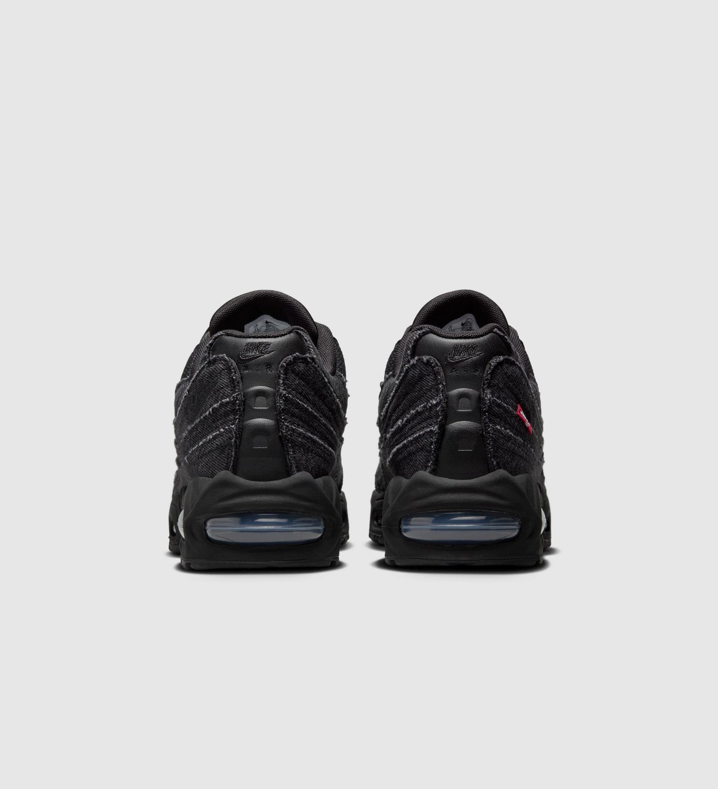 Main 2 - Levi's® x Nike Air Max 95 Black - 0061X0001