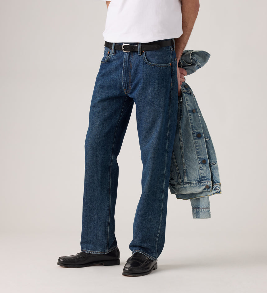 Main 5 - Levi's® Men's 555™ Relaxed Straight Jeans - 000LO0035