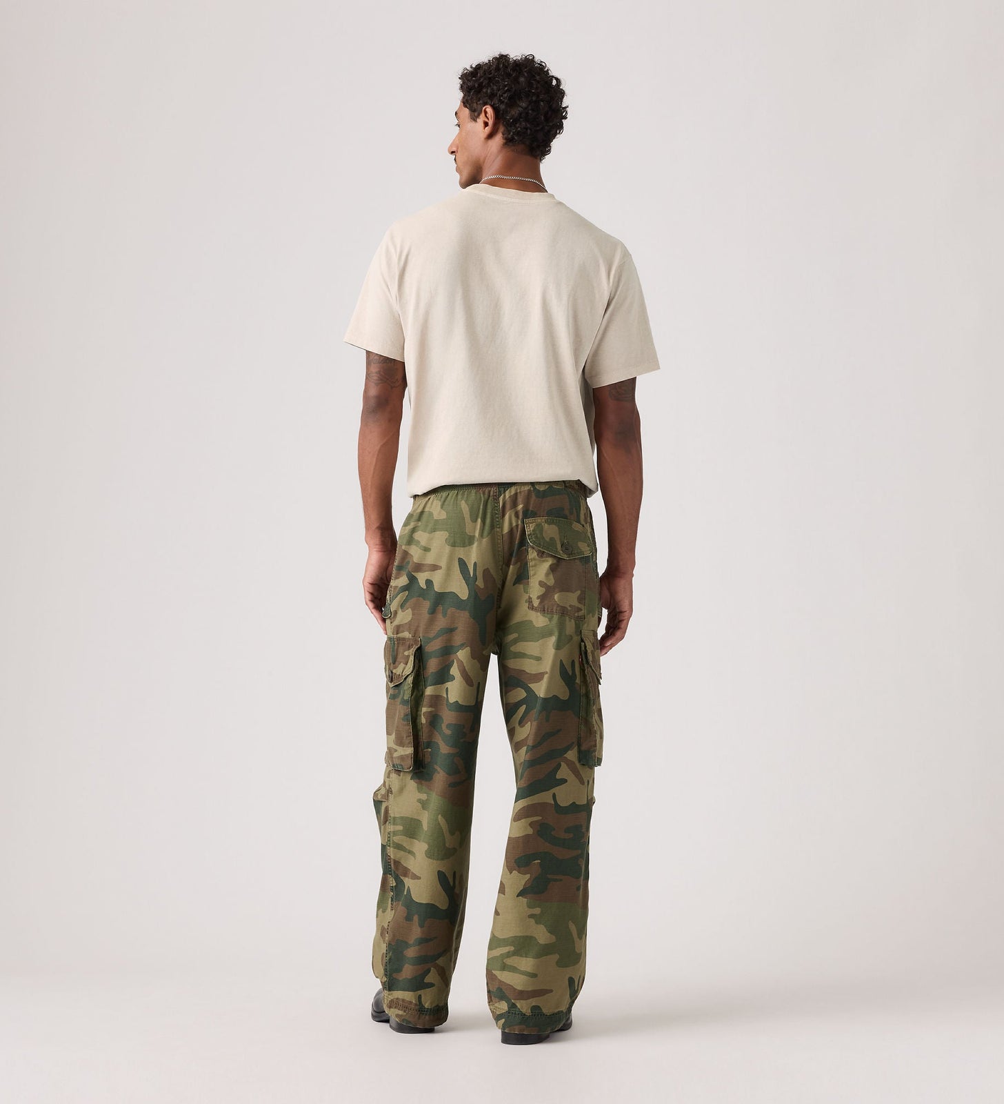 Main 2 - Levi's® Men's Baggy Field Cargos - 003KO0006
