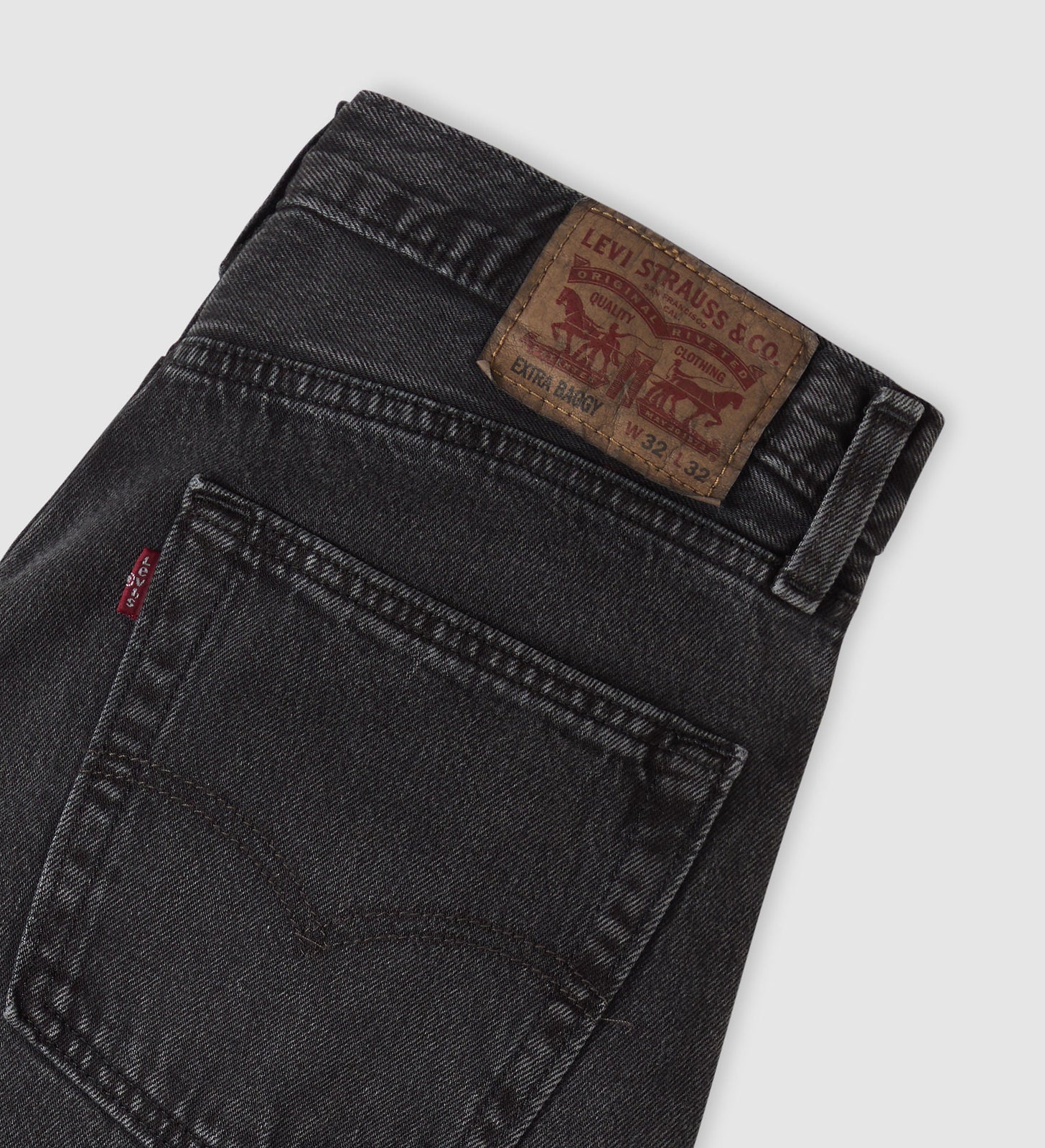 Main 7 - Levi's® Men's Extra Baggy Jeans - 006IC0000