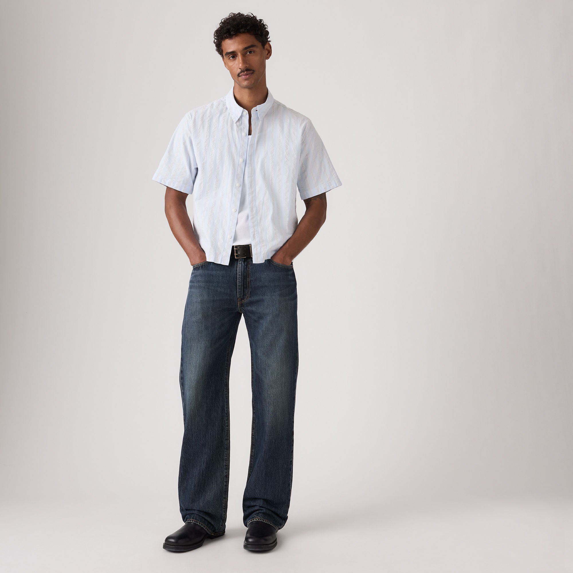 Levi's® Men's 567™ Relaxed Flare Jeans