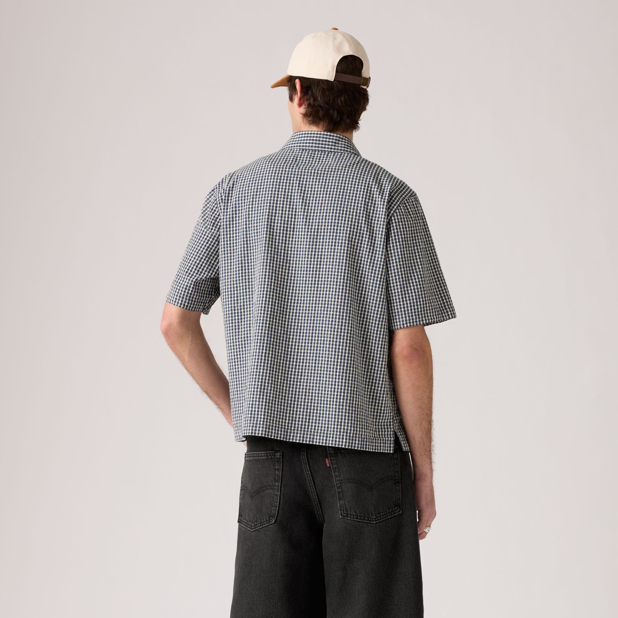 Short-Sleeve Zandt Shirt in Textured Ian Dobby Plaid