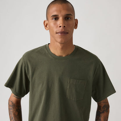 Thumbnail 4 - Levi's® Men's Essential Pocket Tee - 005H00041