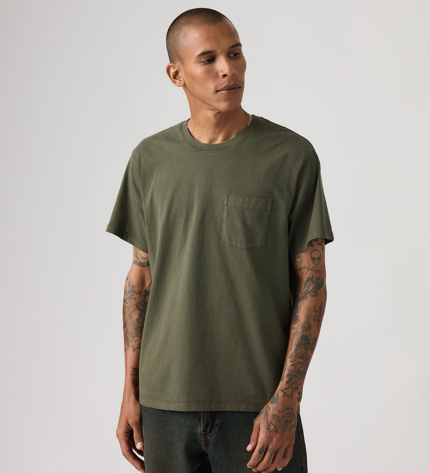 Main 3 - Levi's® Men's Essential Pocket Tee - 005H00041