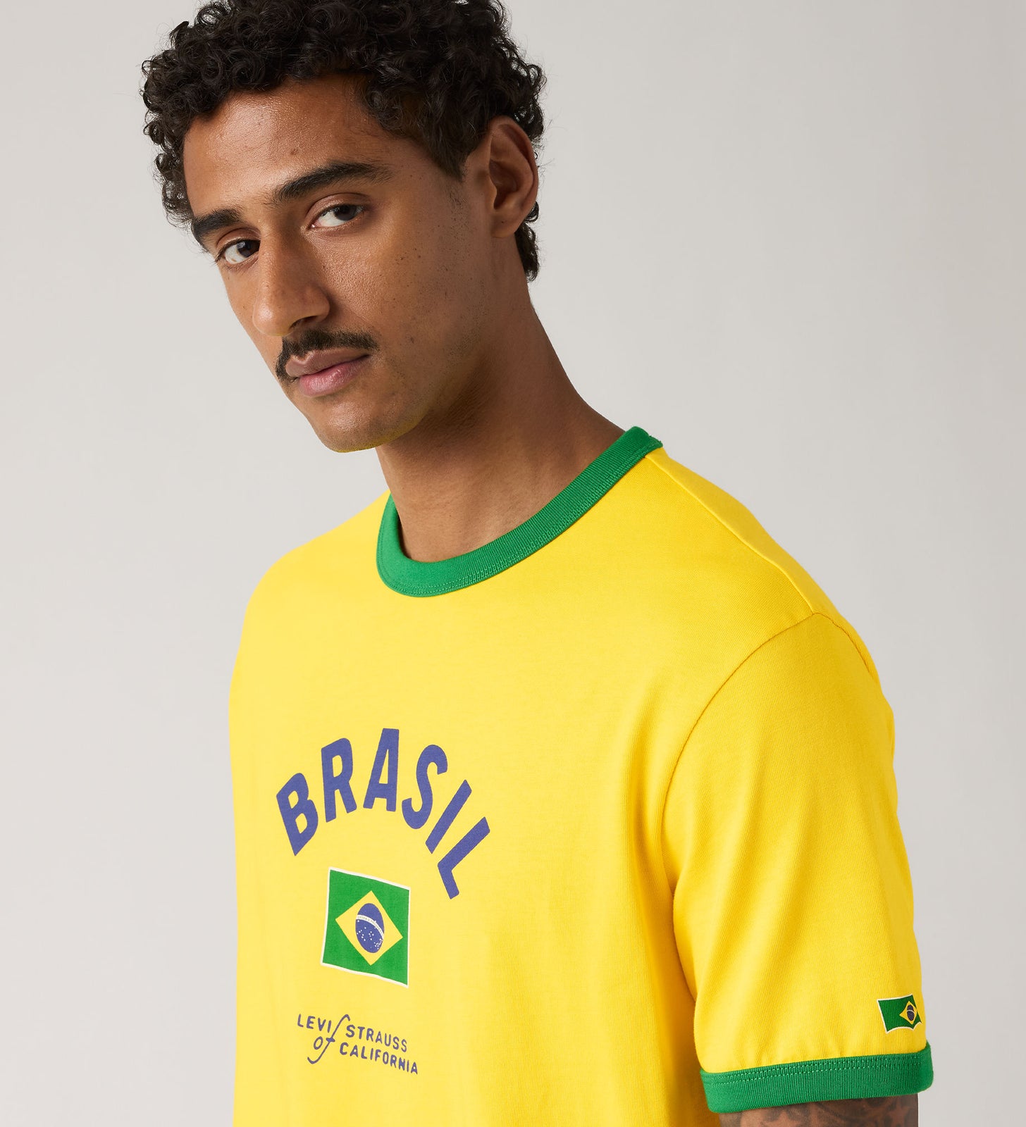 Main 4 - Levi's® Brazil Men's Ringer Tee - 006GW0001