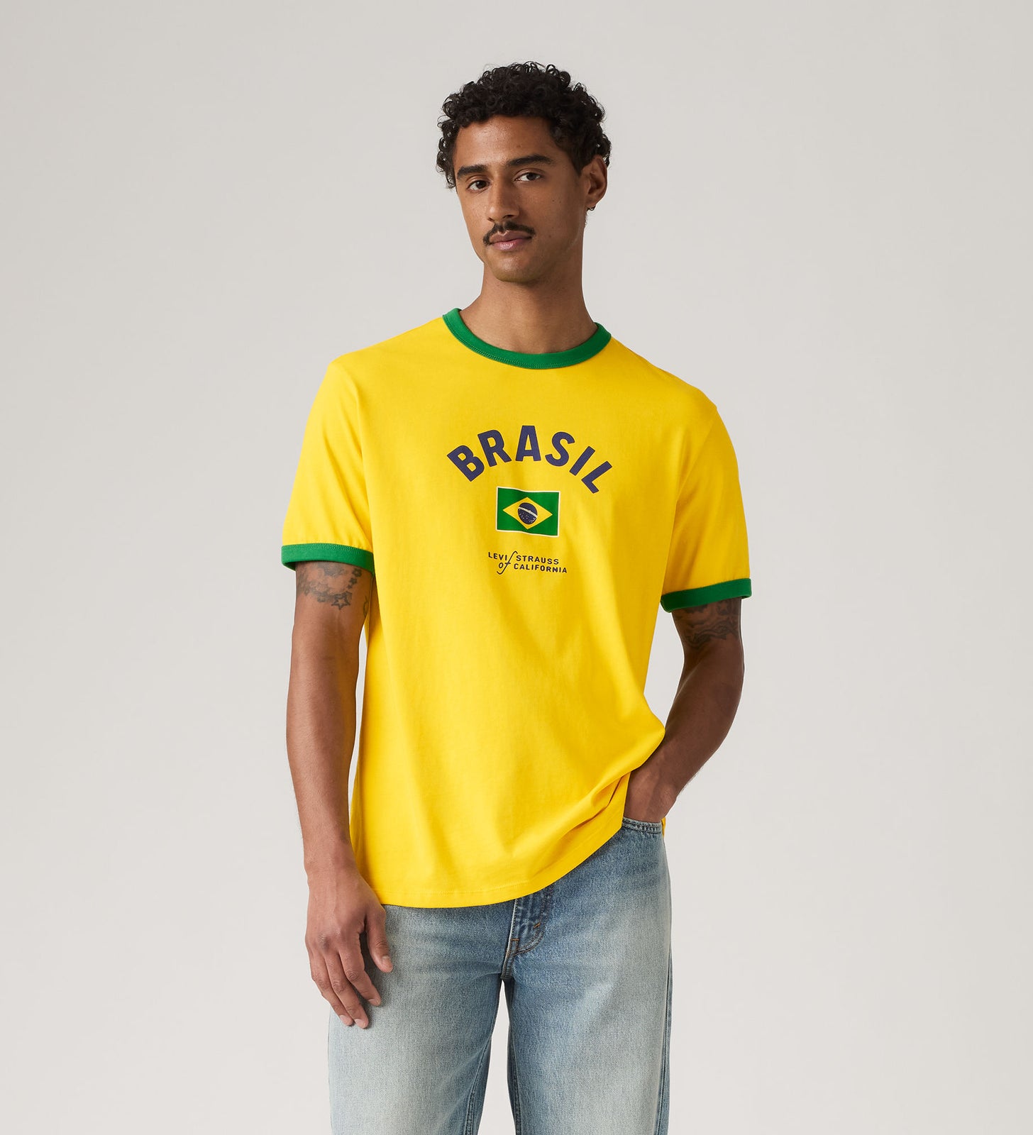 Main 1 - Levi's® Brazil Men's Ringer Tee - 006GW0001