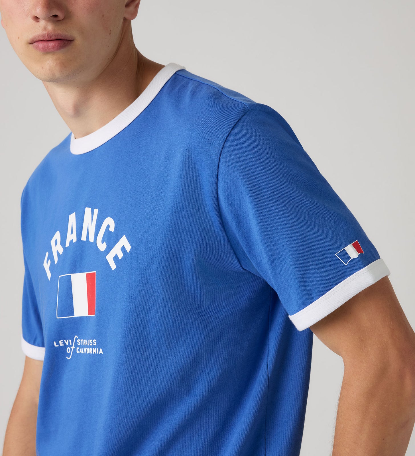 Main 4 - Levi's® France Men's Ringer Tee - 006GW0002