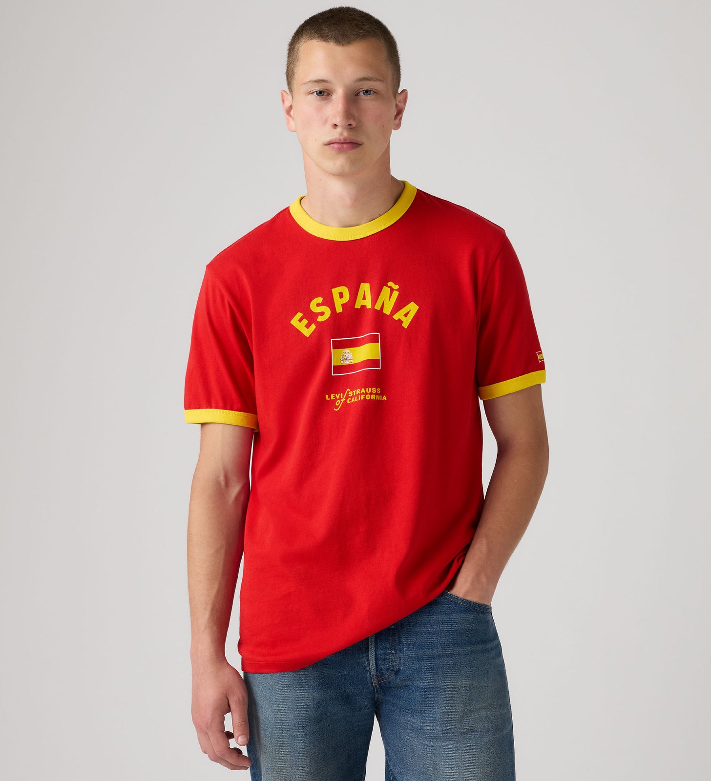 Main 1 - Levi's® Spain Men's Ringer Tee - 006GW0004