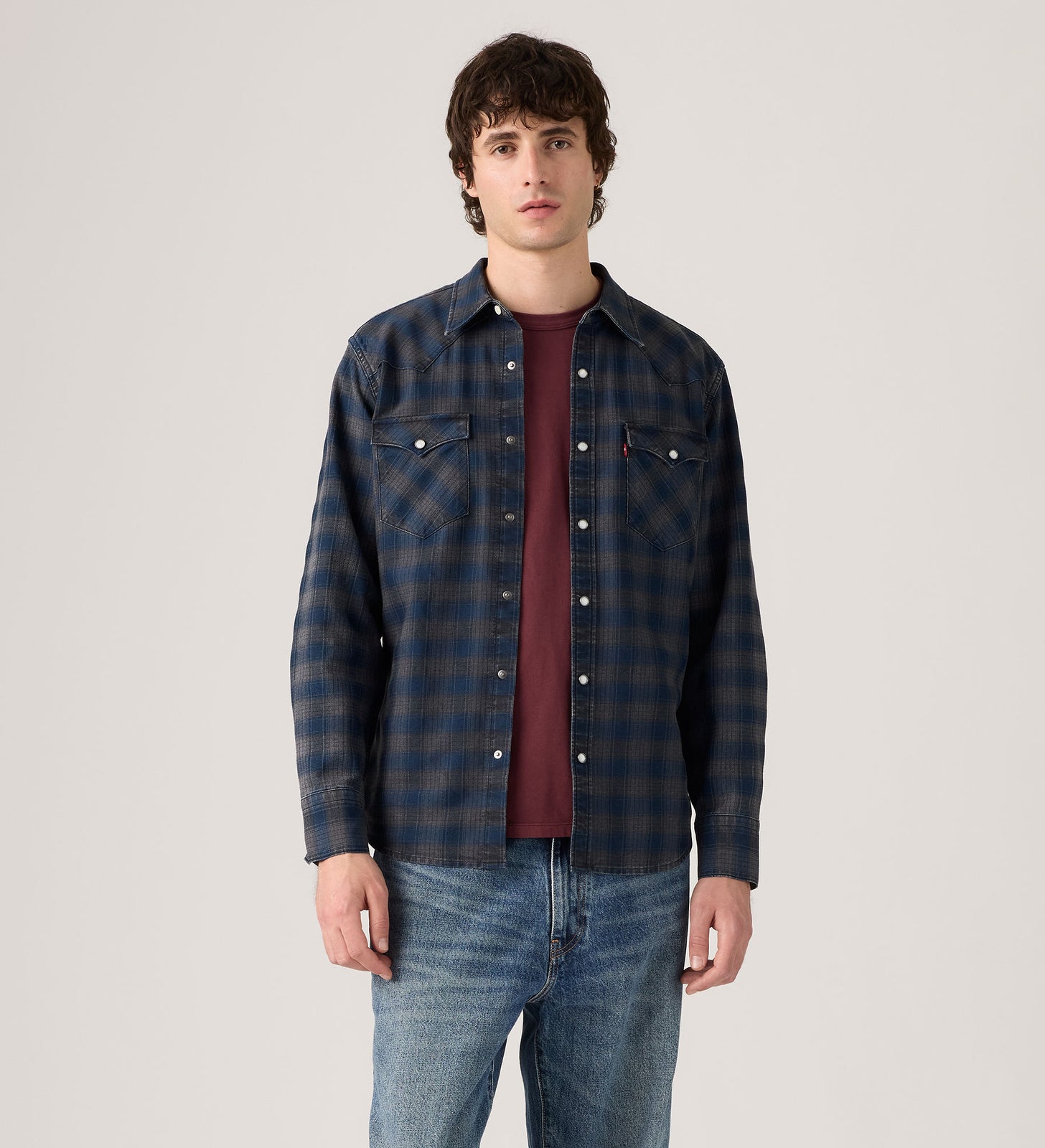 Main 2 - Levi's® Men's Barstow Standard Fit Western Shirt - 857440133
