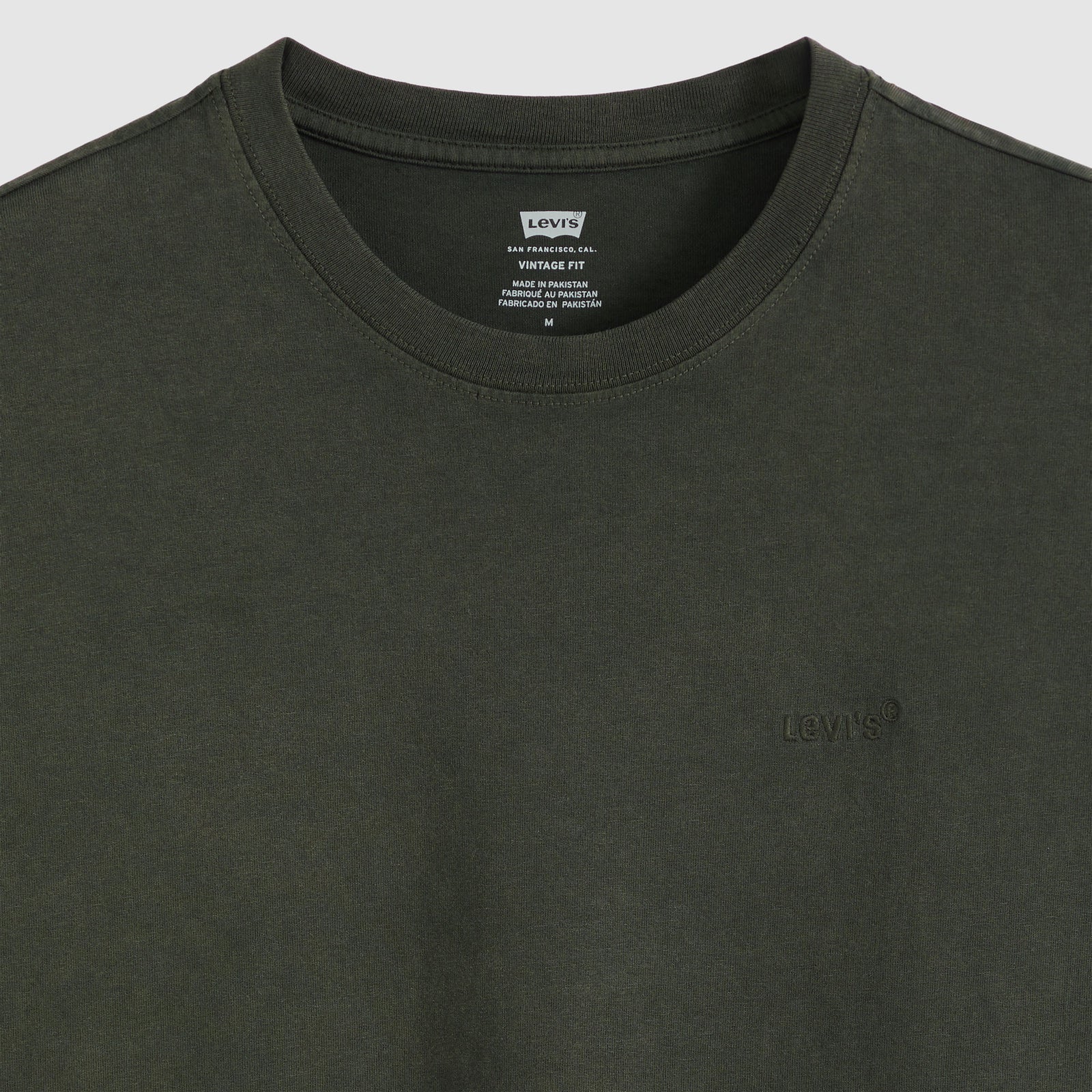 Main 6 - Levi's® Men's Red Tab Vintage T-Shirt - A06370210