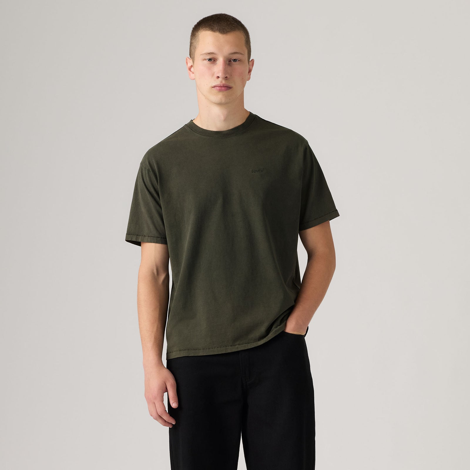 Main 1 - Levi's® Men's Red Tab Vintage T-Shirt - A06370210