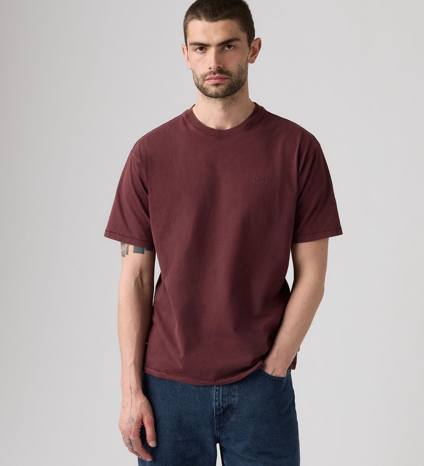 Main 1 - Levi's® Men's Red Tab Vintage T-Shirt - A06370224