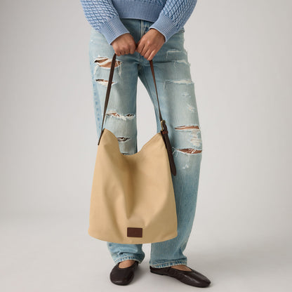 Thumbnail 1 - Levi's® Women's Medium Heritage Bag - 005DN0002