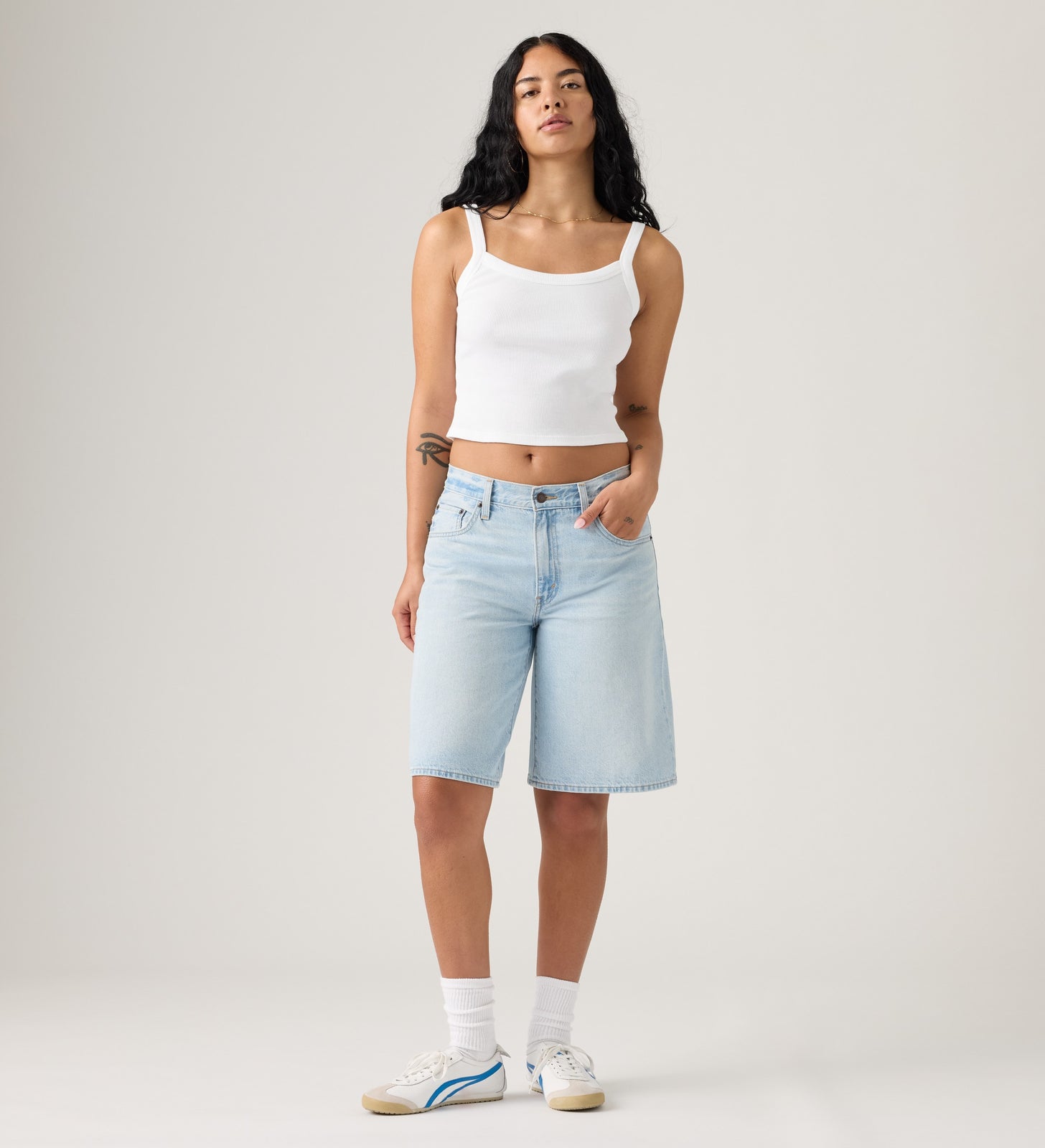 Main 2 - Levi's® Women's Baggy Dad Jorts - 000MJ0000