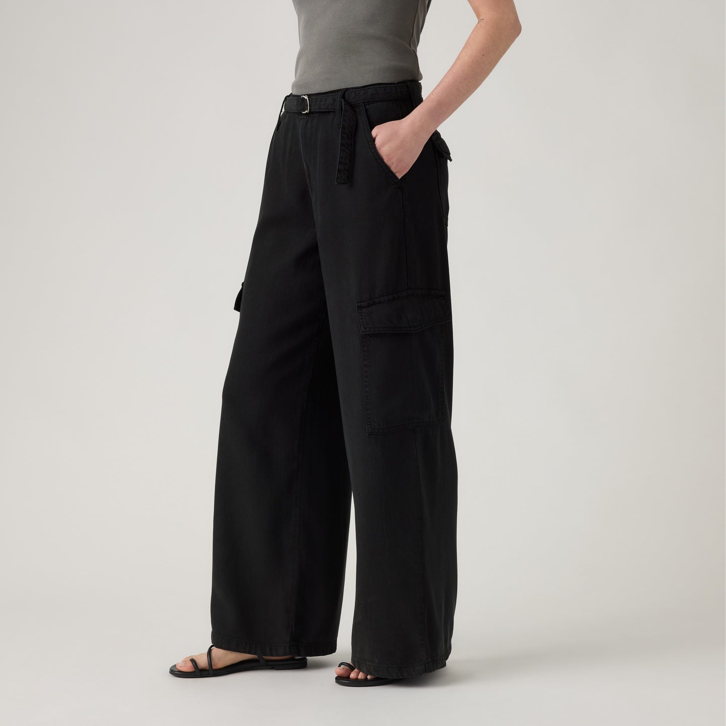 Levi's® Women's Baggy Dad Cargos