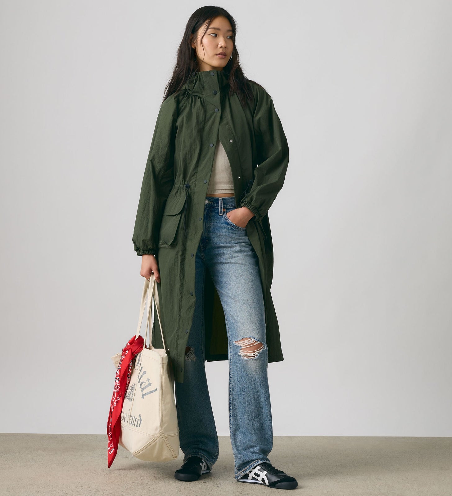 Main 4 - Levi's® Women's Easy Dad Jeans - 005DC0009