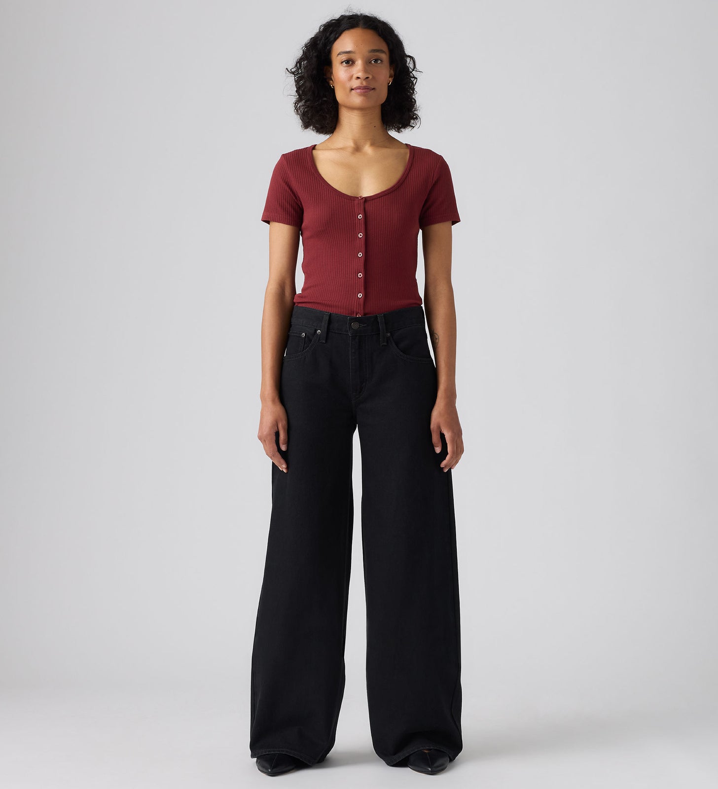 Main 1 - Levi's® Women's Middy Wide-Leg Jeans - 0081Z0000