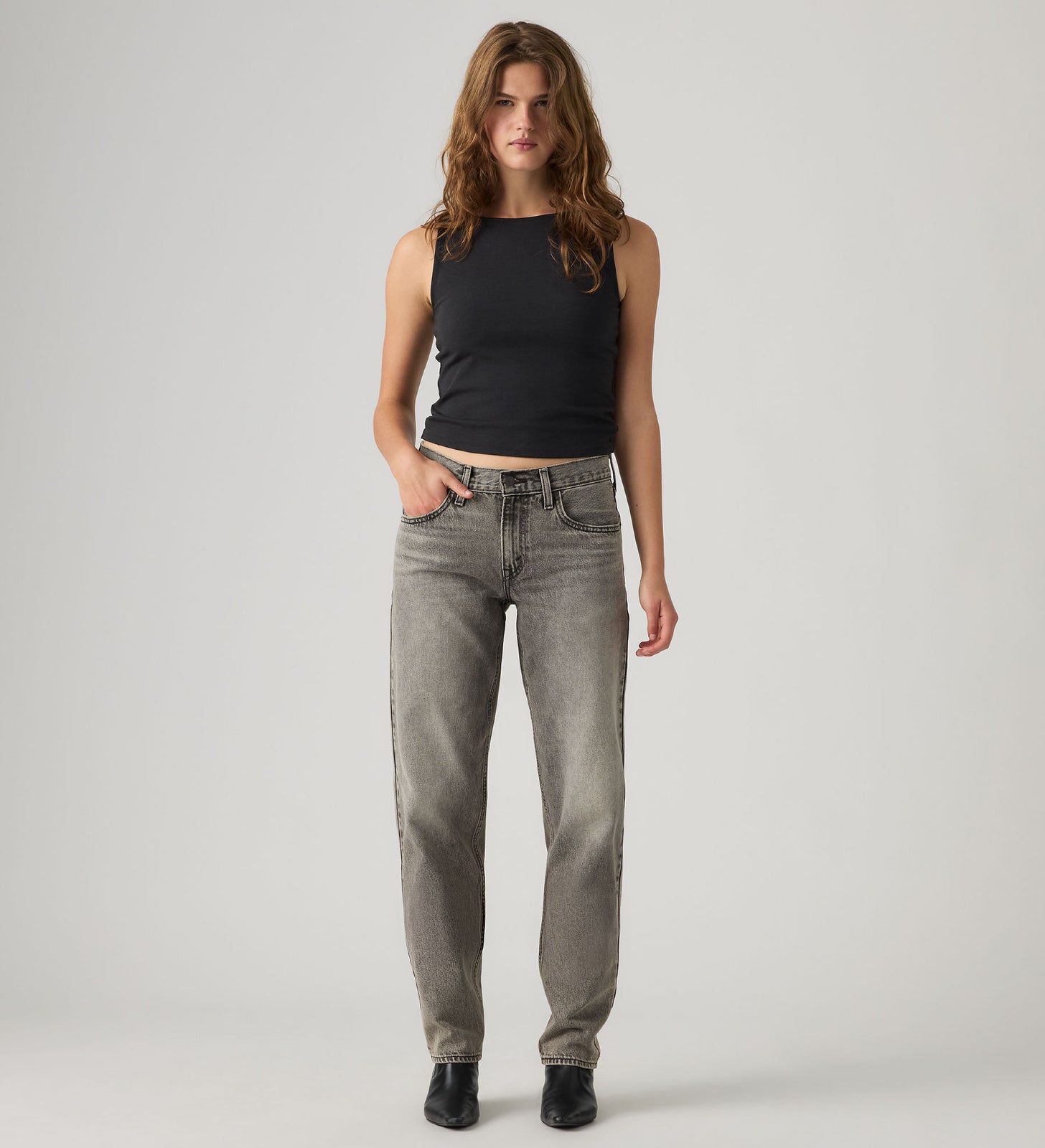 Main 1 - Levi's® Women's Loose Taper Jeans - 0083N0006