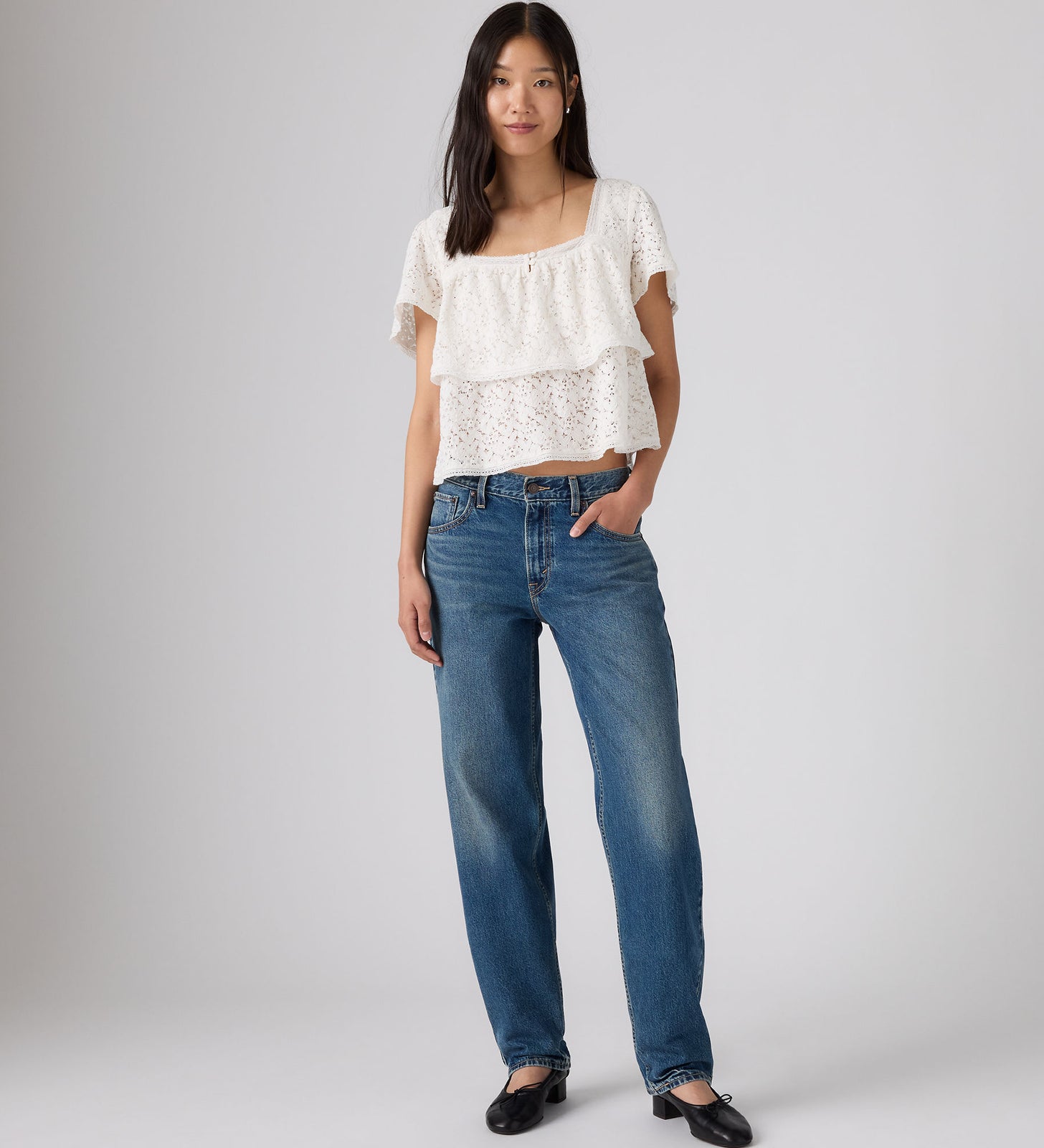 Main 1 - Levi's® Women's Loose Taper Jeans - 0083N0008