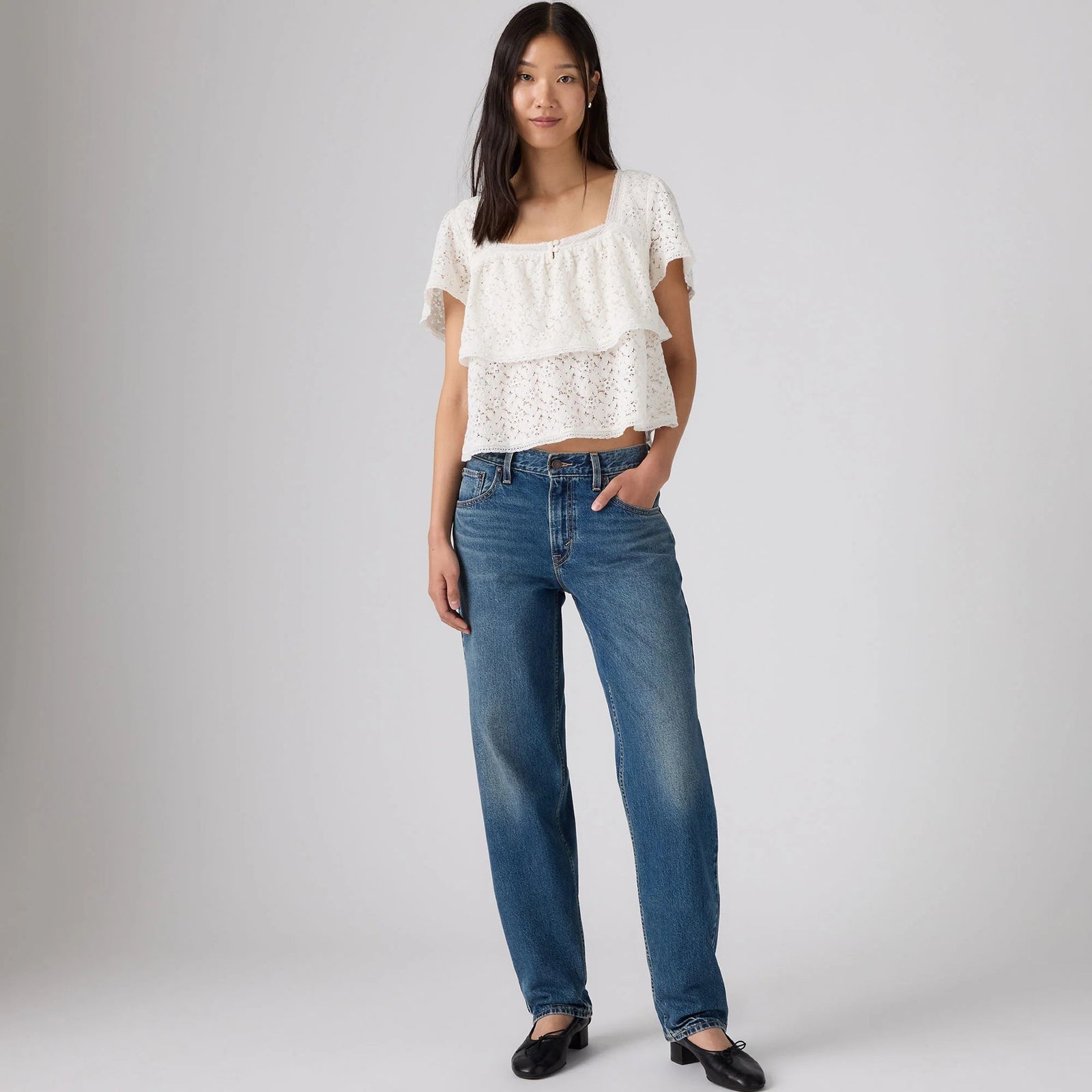 Main 3 - Levi's® Women's Loose Taper Jeans - 0083N0008