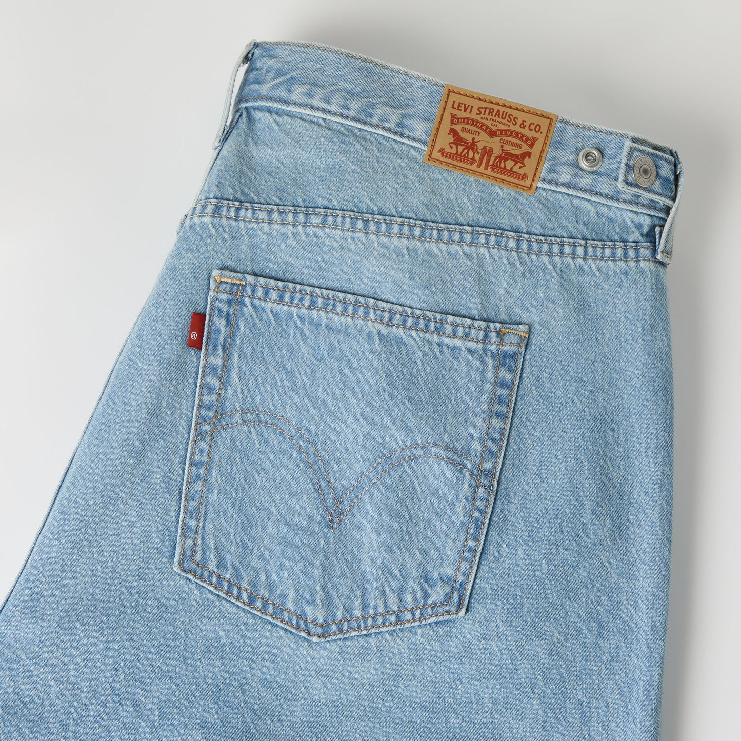 Levi's® Women's Cinch Baggy Jeans (Plus Size)