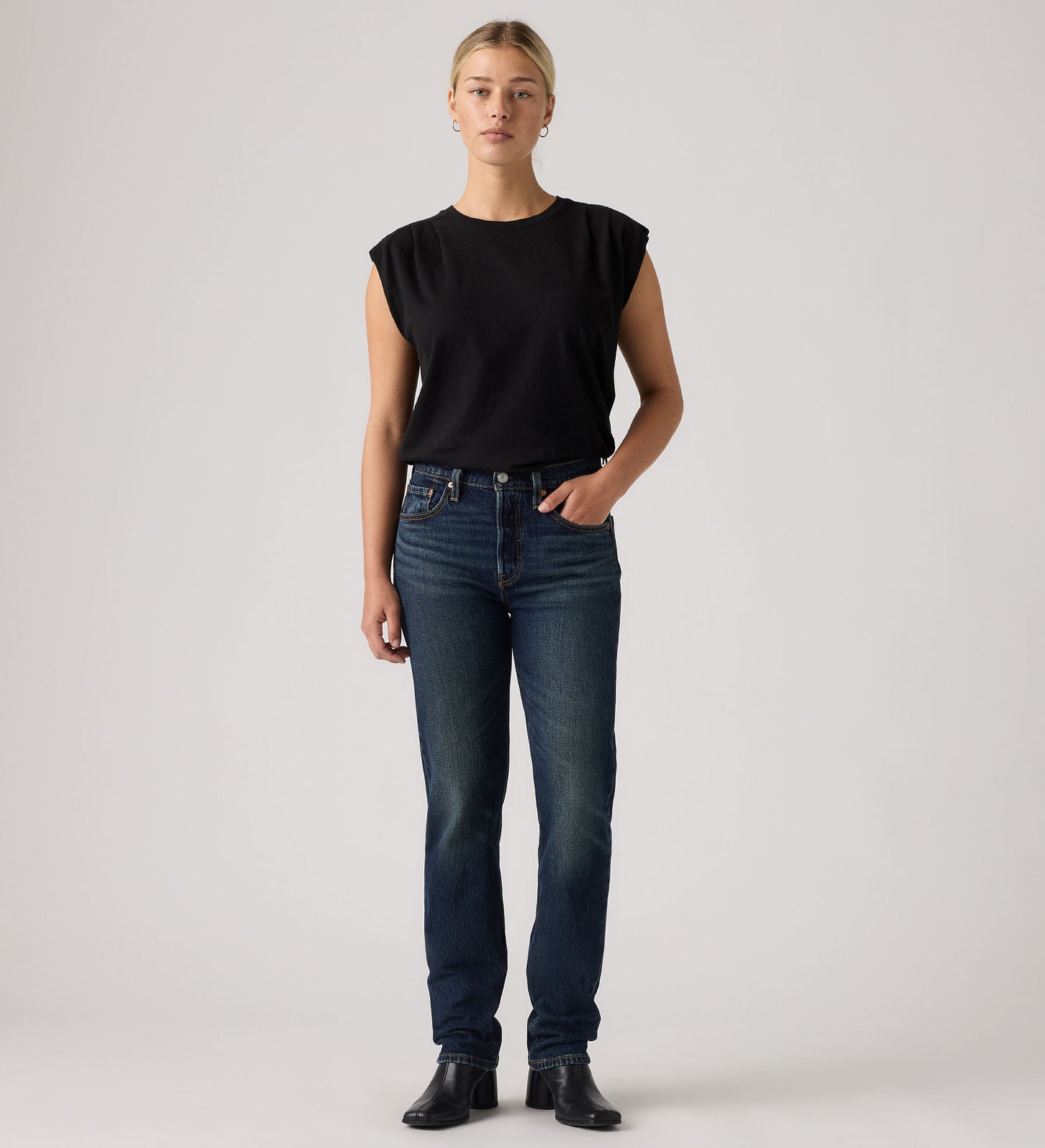 Main 2 - Levi's® Women's 501® Original Jeans - 125010681