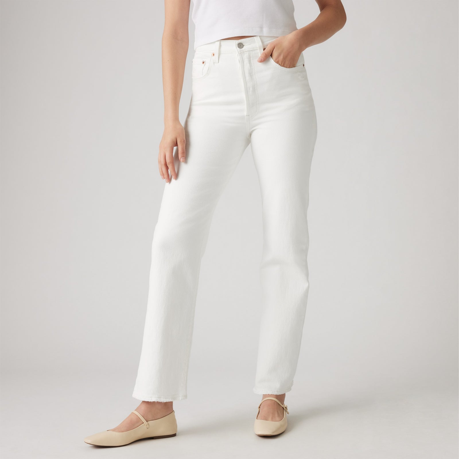 Main 4 - Levi's® Women's Ribcage Straight Ankle Jeans - 726930076