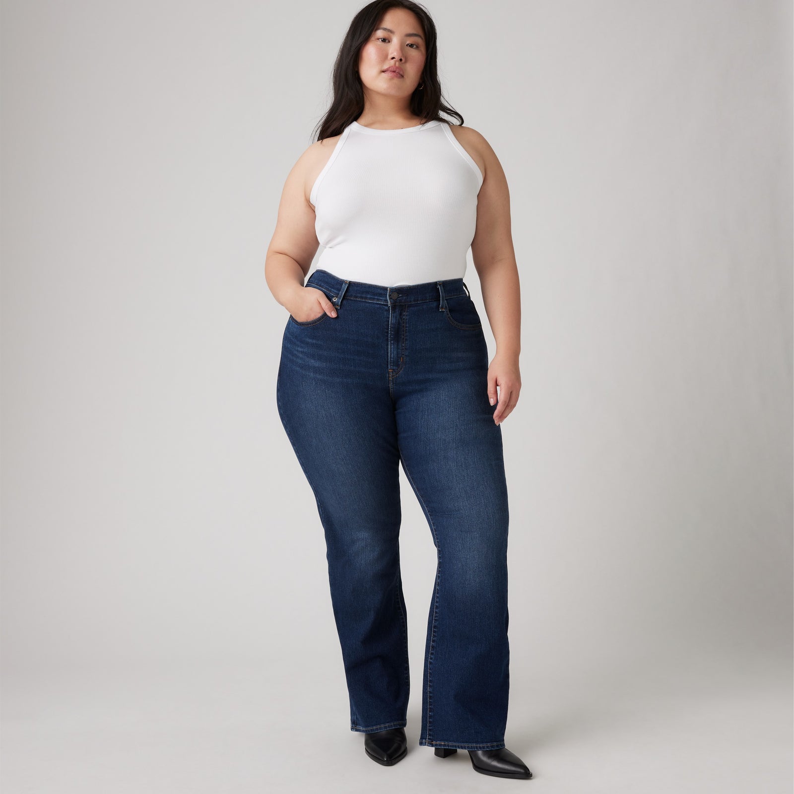 Main 1 - Levi's® Women's 725 High-Rise Bootcut Jeans (Plus Size) SCL - 