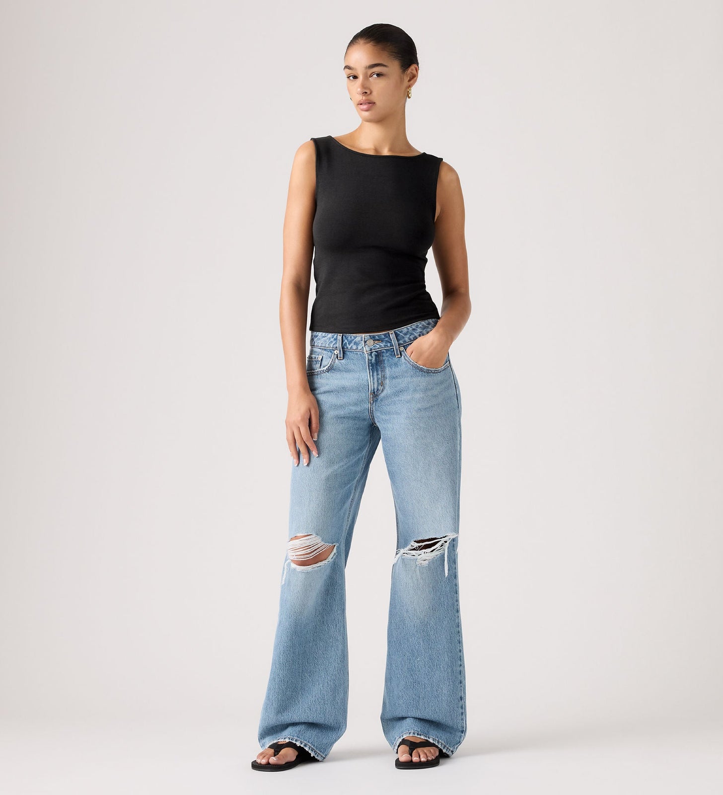 Main 1 - Levi's® Women's Low Loose Jeans - A55660044