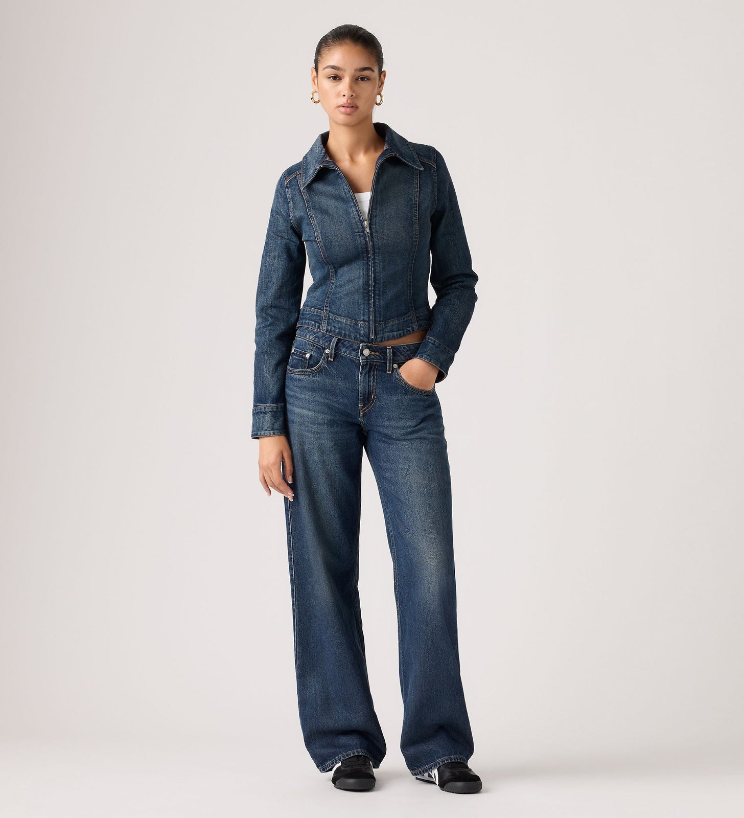 Main 1 - Levi's® Women's Low Loose Jeans - A55660064